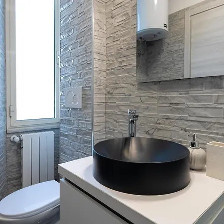 Gasthuis Rerent - 36 Trionfale 4*