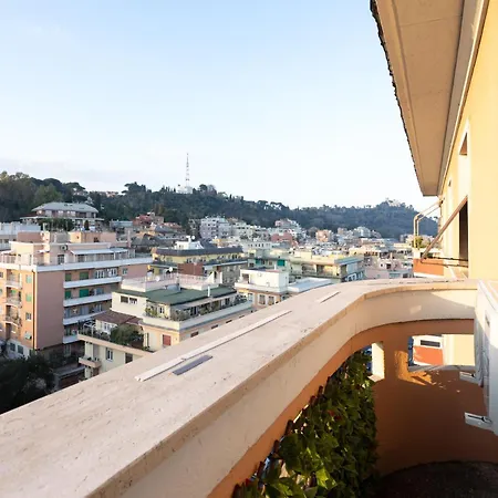 Rerent - 36 Trionfale 4* Rome